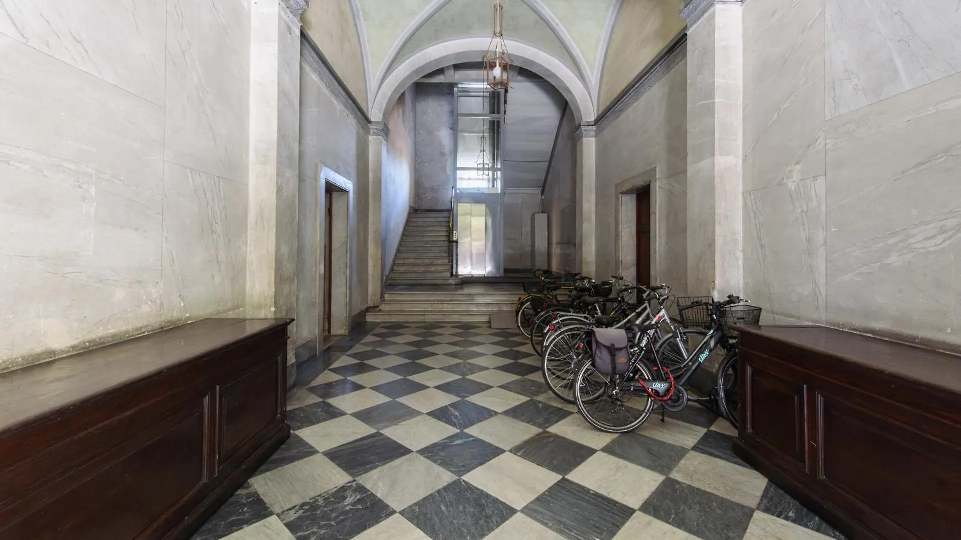 Apartamento Botero Loft Design Penthouse Pietrasanta Italia